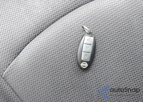 2013 Nissan Rogue Sv z USA, uszkodzony, nr VIN JN8AS5MV9DW618829